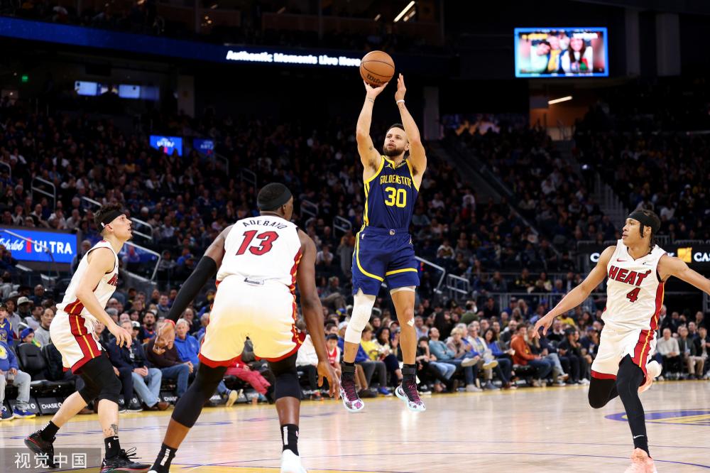 两队阵容旗 两队阵容旗