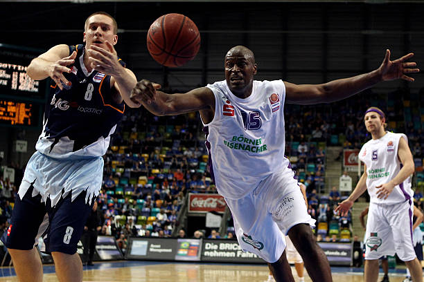 俱乐部无需 俱乐部无需